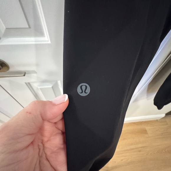 Lululemon Nylon Track Pant - Picture 4 of 9